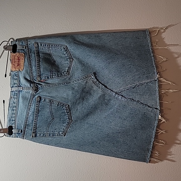 LEVI CASUAL BOHEMIAN VINTAGE SOUTHWESTERN 90's MIDI BLUE JEAN DENIM MINI SKIRT - Picture 2 of 16